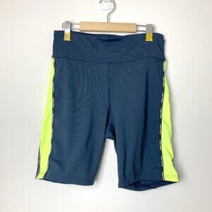 Kari Traa Janni High Waist Short - Marin / XL